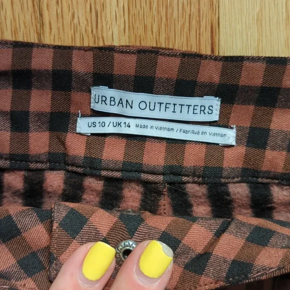 Urban Outfitters Checkered Tapered Pants - Picture 5 of 7